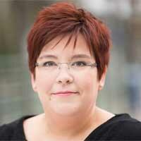 Stephanie Selmer