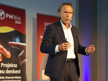 Lernen Sie aus der Zukunft! Mit KI und Digitalisierung zum neuen Mindset Lernen Sie aus der Zukunft! Mit KI und Digitalisierung zum neuen Mindset